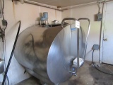Mueller Hi-Perform 800 Gallon Milk Bulk Tank, Twin Fan Compressor, Mueller
