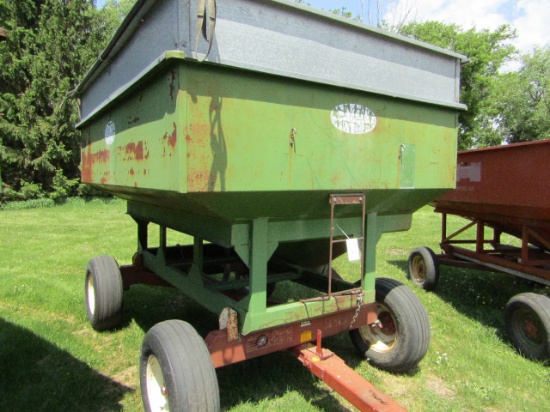 Dakon 250 Bushel +/- Gravity Box on Kewanee # 45 Four Wheel Wagon, Flotatio