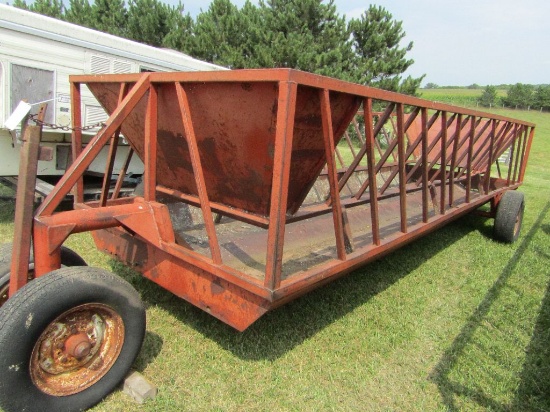 20 Ft. Tri Cycle Front Bunk Feeder Wagon, Rougher Condition, Some Rust