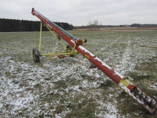 Farm King 8 Inch X 31 FT. PTO Auger on Transport 3