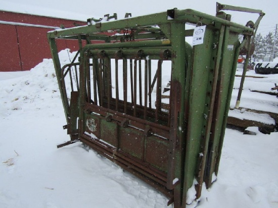 Powder River Livestock Squeeze Chute, Rear Slide Gate, Manual Head Gate