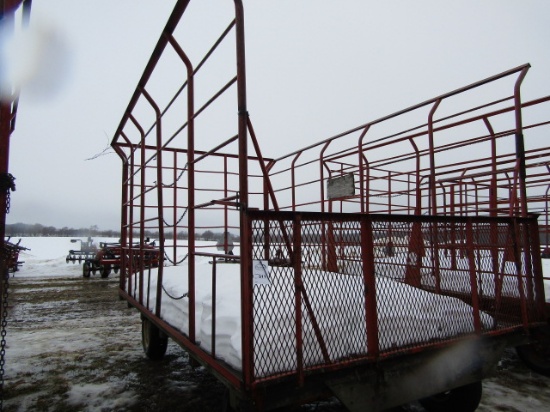 9 X 16 Steel Bale Throw Rack on MN 8 Ton Wagon, Ext. Pole