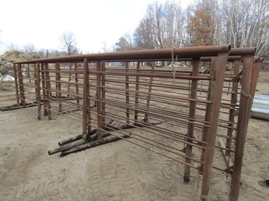 ( 13 ) 24 FT. Steel Free Standing Corral Panels Your Bid X as Many as Neede