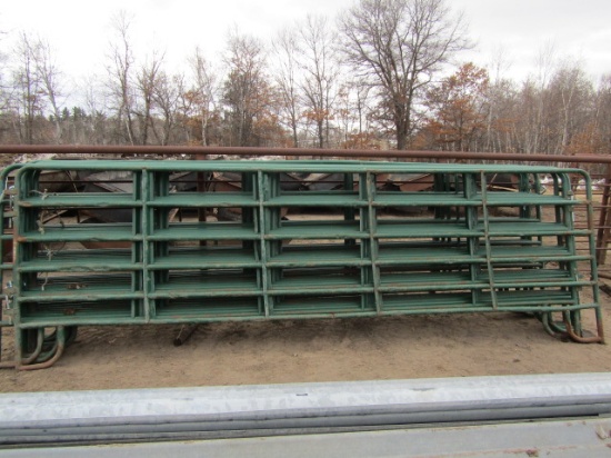 ( 10 ) 16 FT. Interlocking Corral Panels, Your Bid X as Many as Needed
