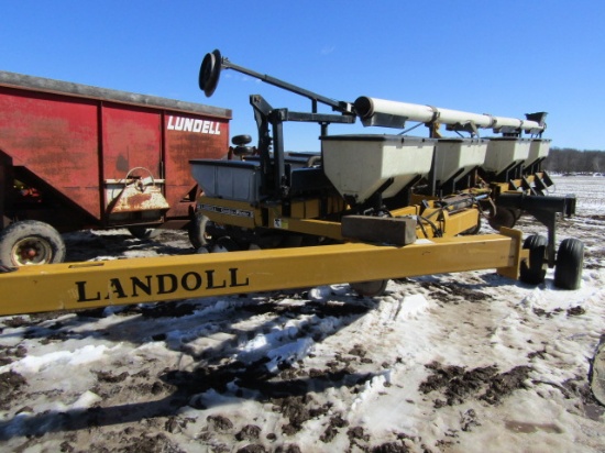 Landoll Model 4400 8 Row 36 Inch Quadra Corn Planter, Dry Fertilizer with C