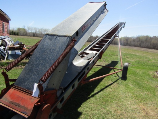 Kewanee 40 Ft. PTO Crop Elevator with Truck Hopper, One Owner