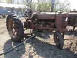 Farmall H, Stuck