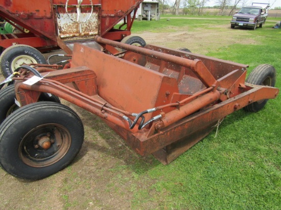 Soil Mover 2.5 Yard Pull Type Scraper