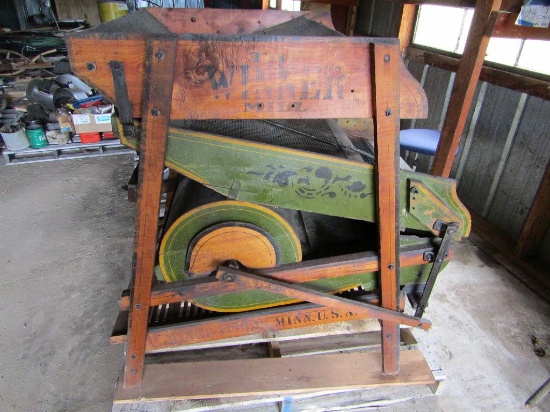 Good Winner Milling Co. of St. Paul, MN Fanning Mill