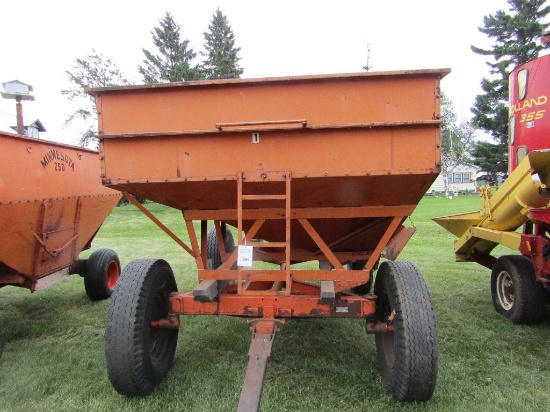 MN 250 Gravity Box on MN 8 Ton Four Wheel Wagon, 10:00 x 20 Rubber