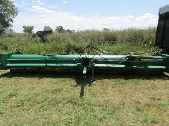 Balzer Model 2000 ( 20 FT.) Stalk Chopper, 4 Carrier Wheels