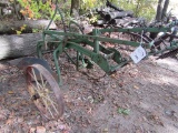 John Deere Single Bottom Ground Lift Plow on Steel