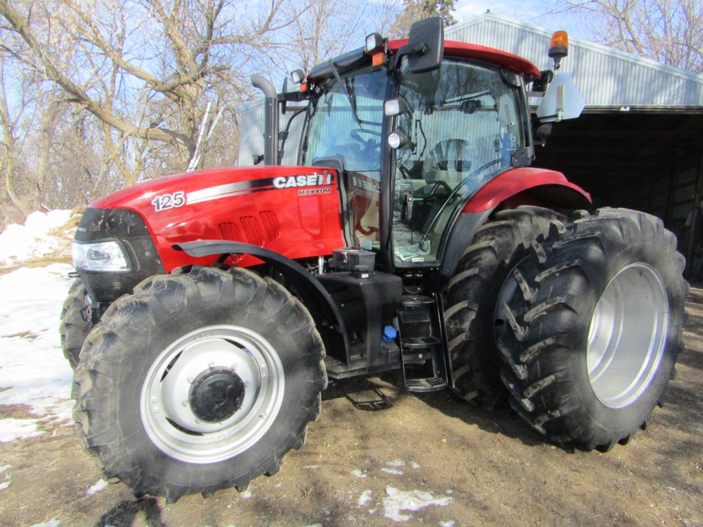 Sharp 2014 Case IH Model Maxxum 125 MFWD Tractor, EP Power Stroke Turbo Die  | Farm Equipment & Machinery Tractors | Online Auctions | Proxibid