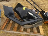 207-410. (2 ) Poly Front Tractor Fenders, Your Bid is for the Pair, Sales Tax Applies
