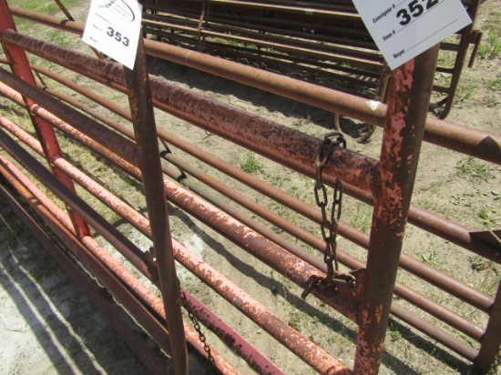 352. ( 1 ) 14 FT. Farm Gate