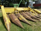 236. New Holland Model 960 6 Row X 30 Inch Corn Head, Some Newer Chains, Needs a Little Work