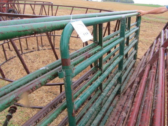 114. 8 FT. Farm Hand Gate