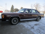 1990 Ford Crow Victoria, 5.0 Liter Gas Engine, V8, AT, Leather, PW,