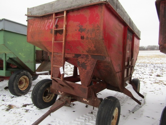 215. Lundell 200 Bu. +/- Gravity Box with Wooden Extensions on Lundell Wago