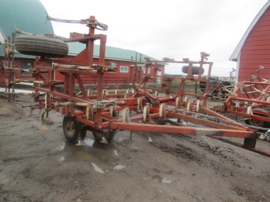 316. Wilrich 24 FT. Hydraulic Fold Field Cultivator