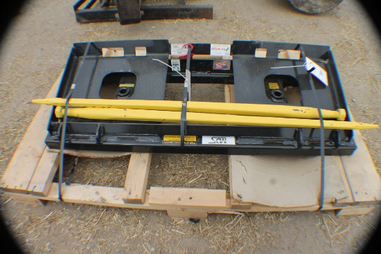 391. 302-589. Unused MDS Skid Loader 2 Prong Square or Round Bale Spear, Ta