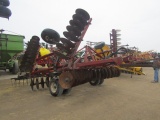 738. 218-257. IH 490 24 FT Disc, 3 Bar Harrow, T/ST3