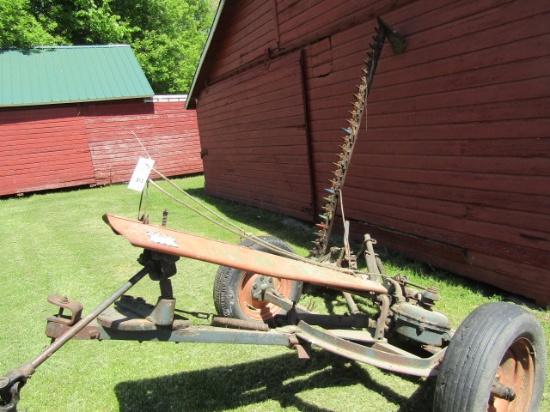 313. New Idea Trailer Type Sickly Mower