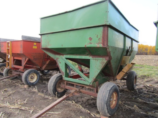 822. J&M 300 Bushel +/- Gravity Box, Metal Extensions, Access Ladder on Har