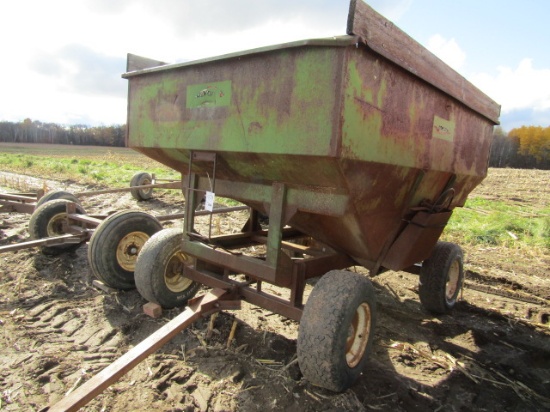 824. Dakon 175 Bushel +/- Gravity Box on Harms Four Wheel Wagon, Extension