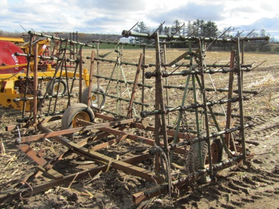 834. 4 Section 20 FT. Tine Tooth Harrow, Lever Sections on Harms Hydraulic