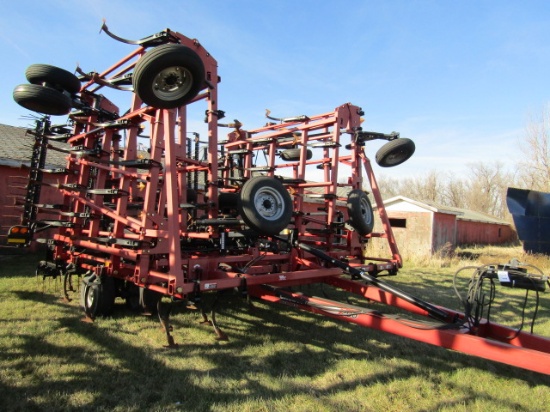 839. Case IH Tiger Mate 220 52 FT. Double Fold Field Cultivator, Knock Off
