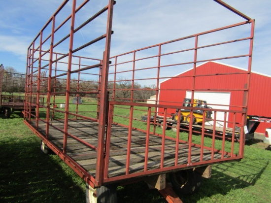 657. 9 X 18 Steel Bale Throw Rack, Single Side Door on EZ Trail Four Wheel