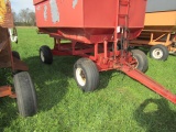 618. Approx. 200 Bushel Gravity Box with Extensions and Hydraulic Side Dump