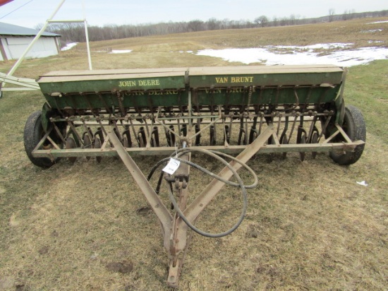 316. John Deere Van Brunt 10 FT. Single Disc Grain Drill, Low Rubber, Grass