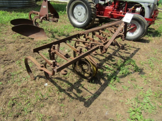 968. 3 Point Mounted 7 FT. Field Cultivator or 2 RW Corn Cultivator