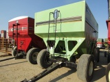 654. 284-556. Parker Model 6250 Grain Chariot Gravity Box, On HD 4 Wheel Wa