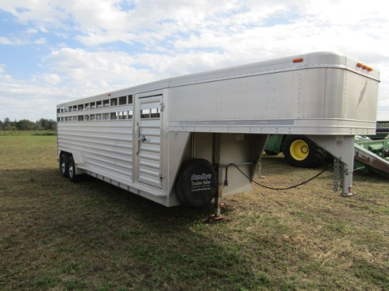1696. Very Clean 2008 Featherlite 7 FT. X 24 FT. Tandem Axle Aluminum 5th W