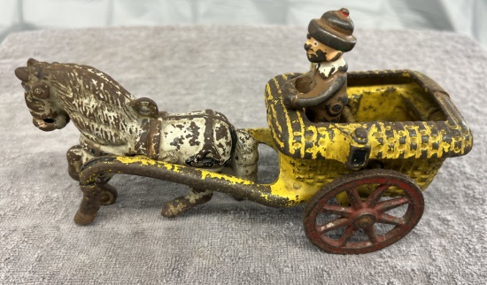 Arcade horse and cart with man, approx. 7 ½”