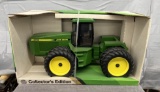 1/16 John Deere 8760 4WD tractor, duals, Collectors Edition, box has wear