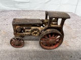 Avery tractor, broken casting, Approx. 4 ½”