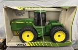1/16 John Deere 8960 4WD tractor, Breaking New Ground Shattering Old Limits,