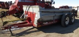 298. 309-619/ New Idea Model 3739 Tandem Axle Manure Spreader, Poly Floor,