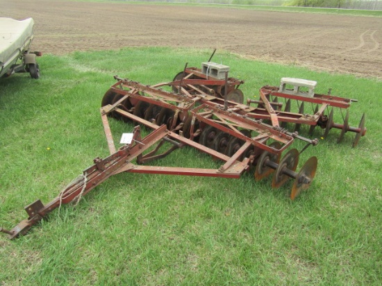 1835. IH 10 FT. Tandem Tractor Disc, ( Not on Wheels )