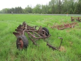 1908. Older IH 4 Bottom Pull Type Hydraulic Lift Plow