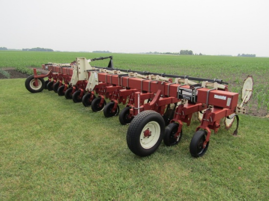 772. Tebben 12 Row X  22 Inch 3 Point Cultivator, Rolling Shields