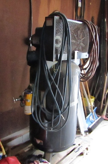 593. BLACK MAX 2 STAGE VERTICAL 220 V AIR COMPRESSOR, 80 GALLON TANK