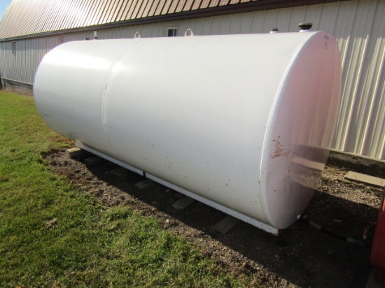 874. 2000 GALLON FUEL BARREL, USED WITH LOT # 873, SELLS SEPARATELY