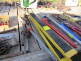 1001. BAR CLAMPS, COLLAPSABLE SAW HORSED