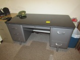 1035. METAL OFFICE DESK AND 2 DRAWER FILE CABINET