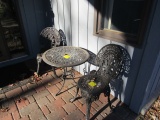 1043. 3 PIECE CAST IRON PATIO SET